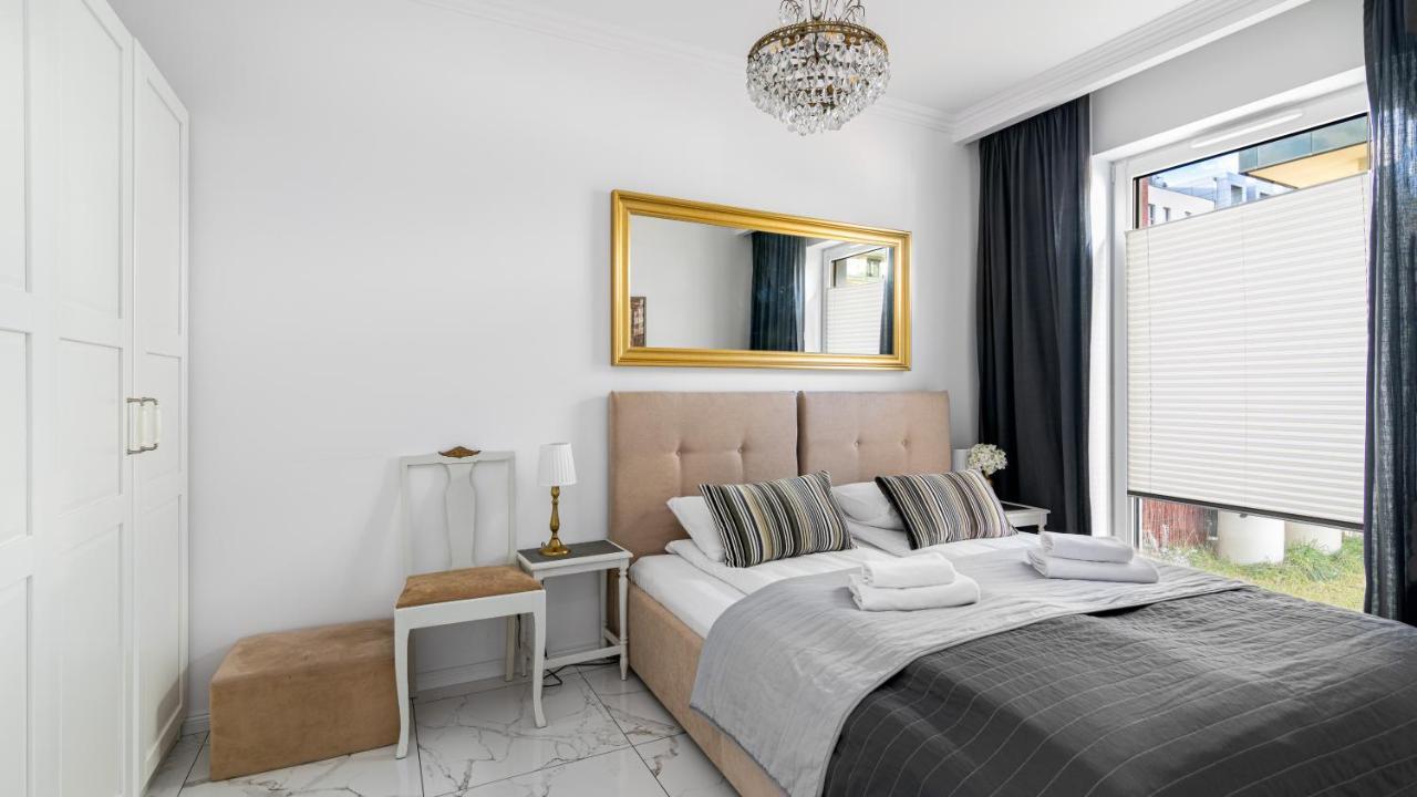 Comfy - Stare Z Ogrodem Apartmán